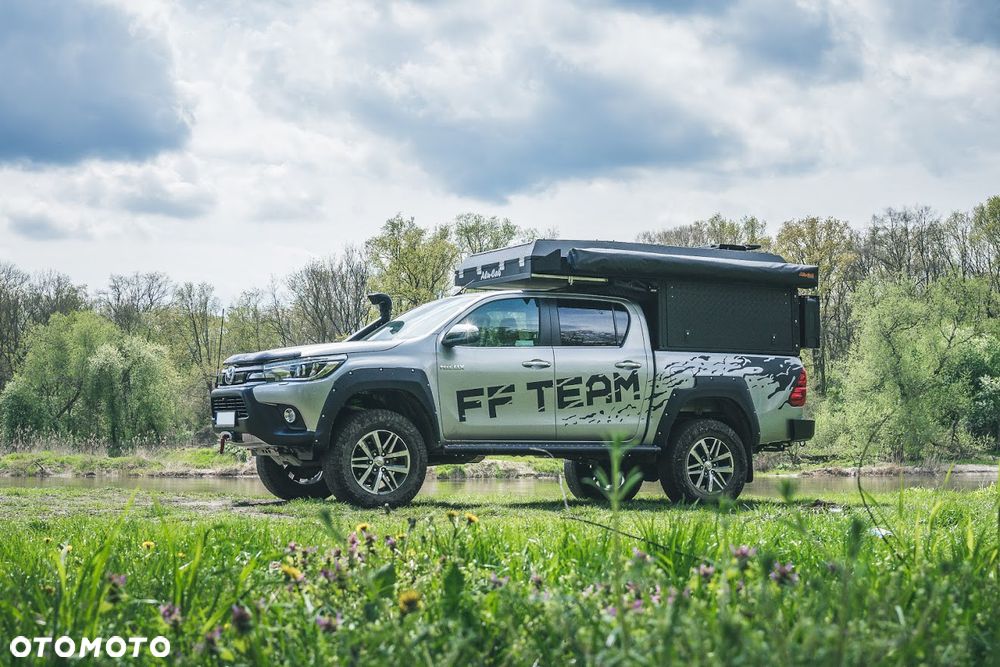 Toyota Hilux 2.4 D-4D Double Cab SR5 4x4 - 2