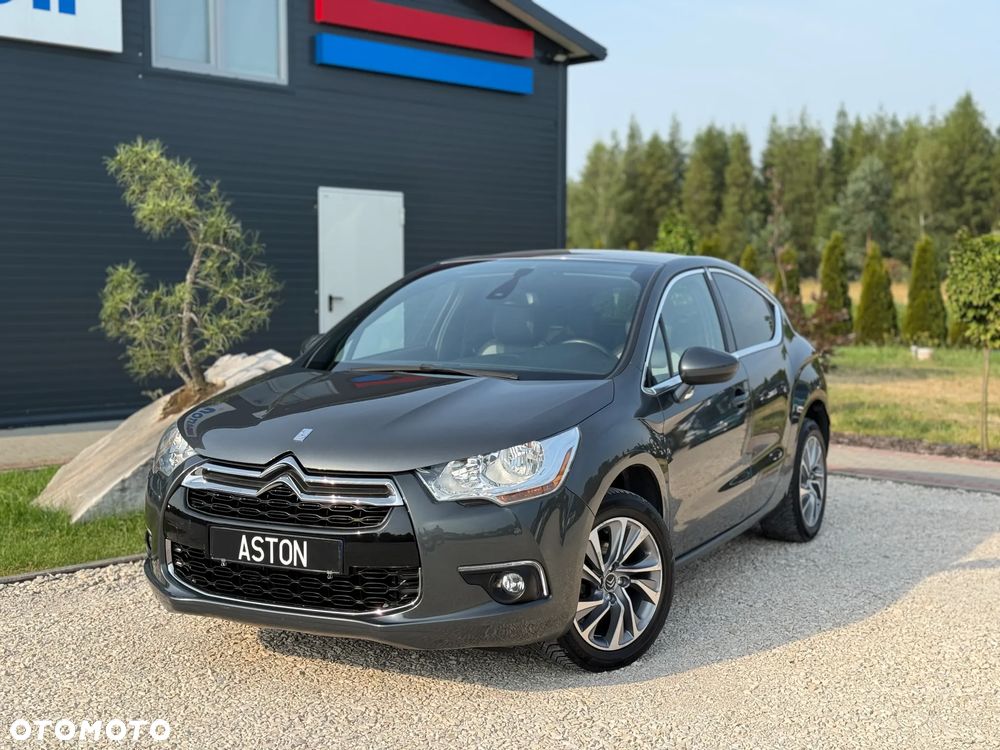 Citroën DS4 HDi 115 SoChic - 2