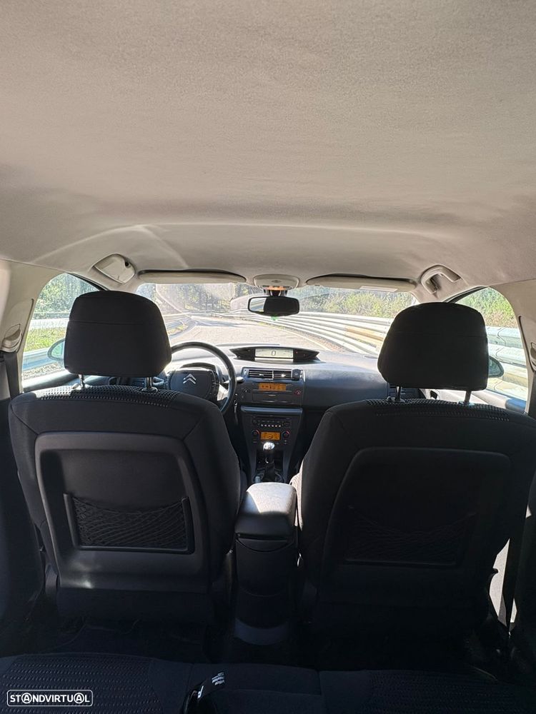 Citroën C4 1.6 HDi 110 VTR Pack - 10