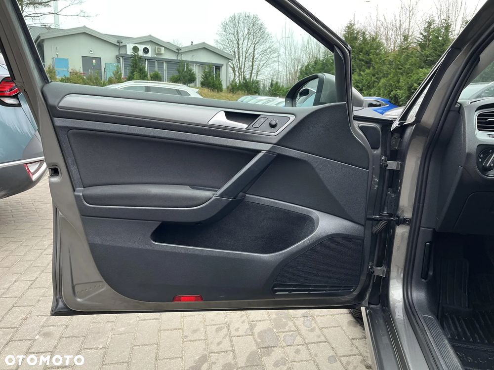 Volkswagen Golf 1.2 TSI BMT Trendline - 10