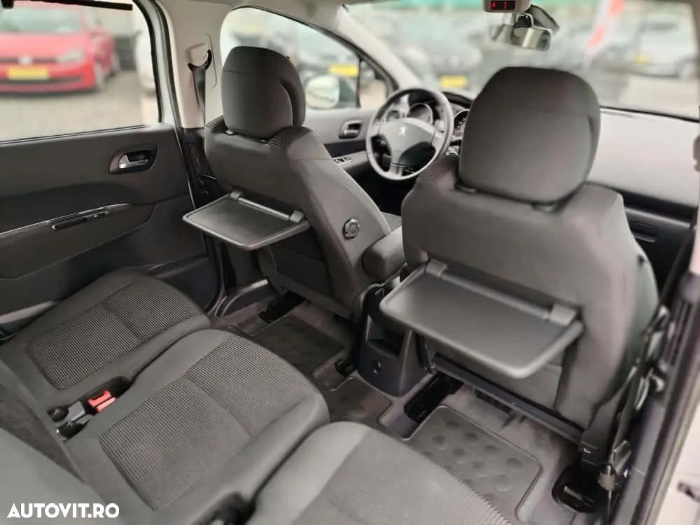 Peugeot 5008 HDI FAP 110 Active - 10