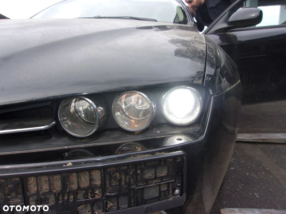 LAMPA PRZOD PRAWA lub LEWA ALFA ROMEO 159 XENON - 3