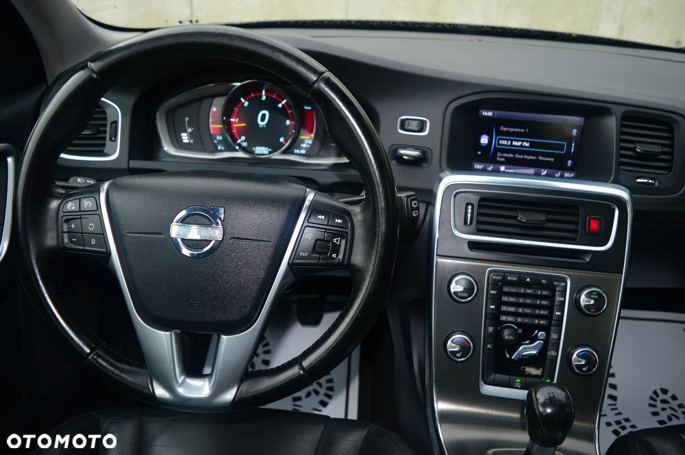 Volvo V60 - 16