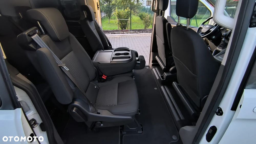 Ford Tourneo Custom 2.0 EcoBlue L1 Titanium - 19