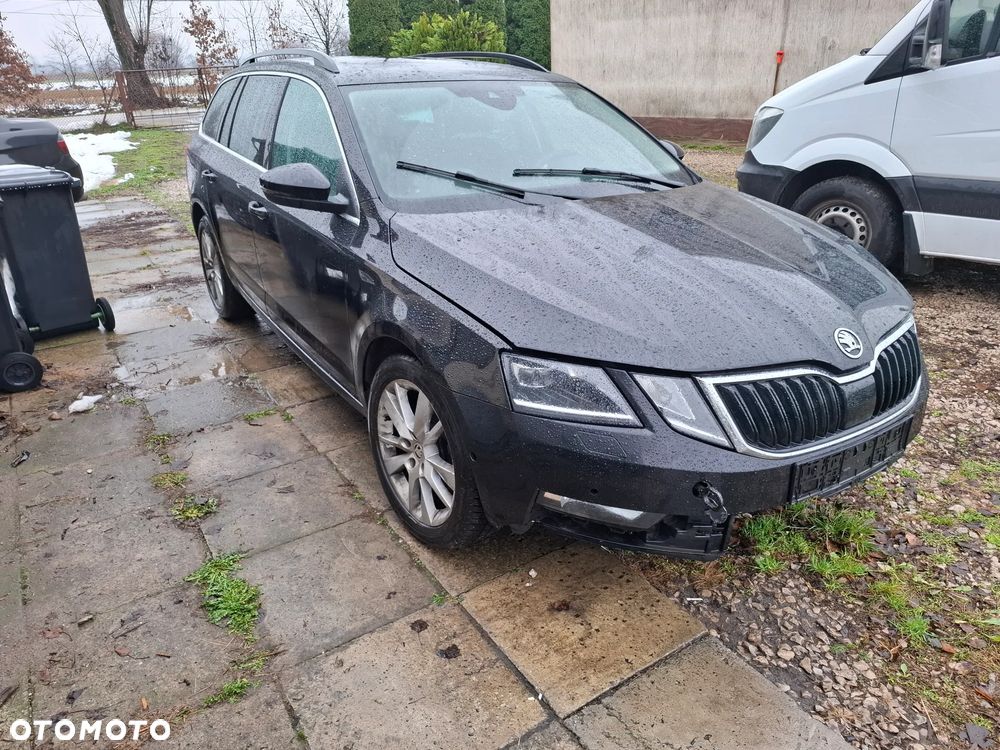 Skoda Octavia - 1