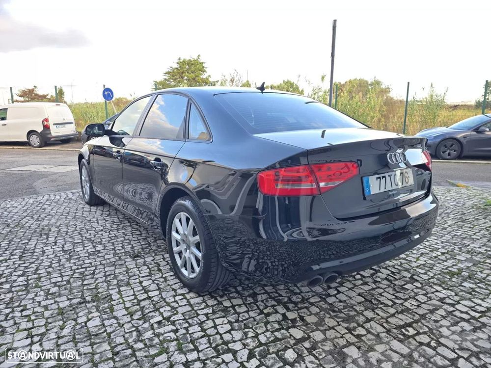 Audi A4 2.0 TDI Business Line - 4