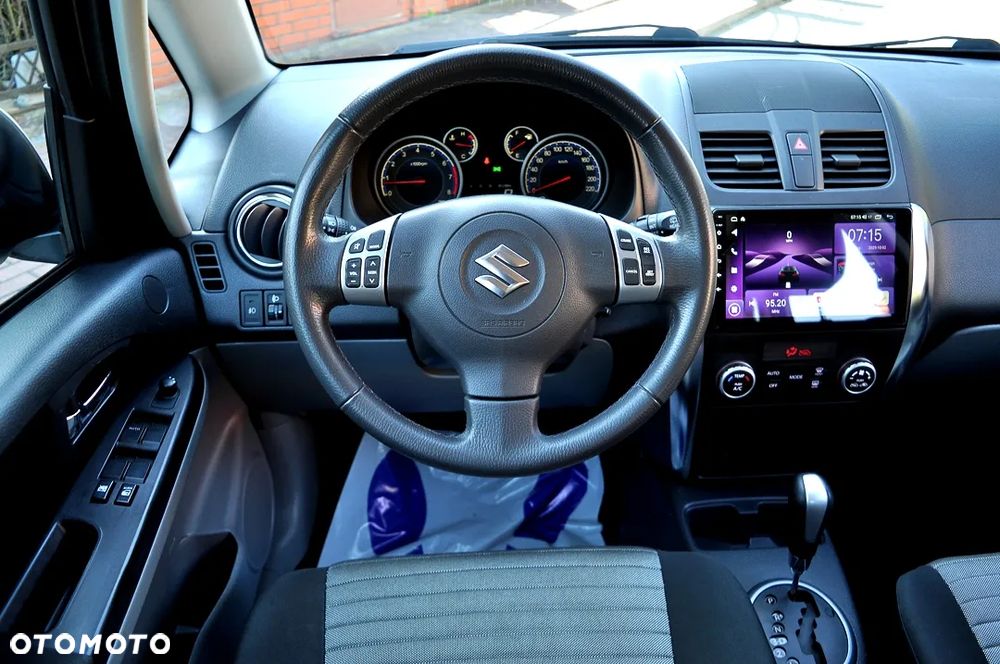 Suzuki SX4 1.6 VVT Automatic 4x2 Style - 25