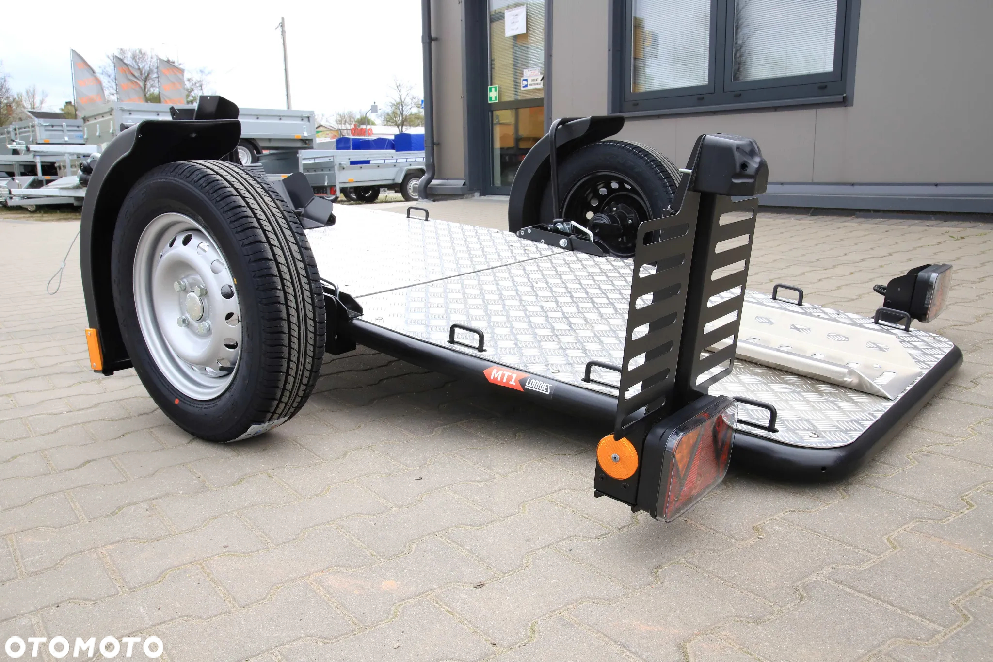 Lorries Przyczepa motocyklowa MT-1 do transportu jednego motocylka - 15