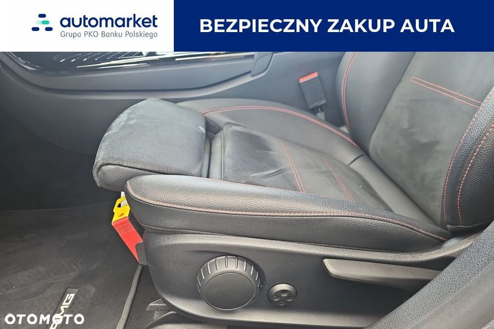 Mercedes-Benz CLA 200 d 4-Matic 8G-DCT - 14