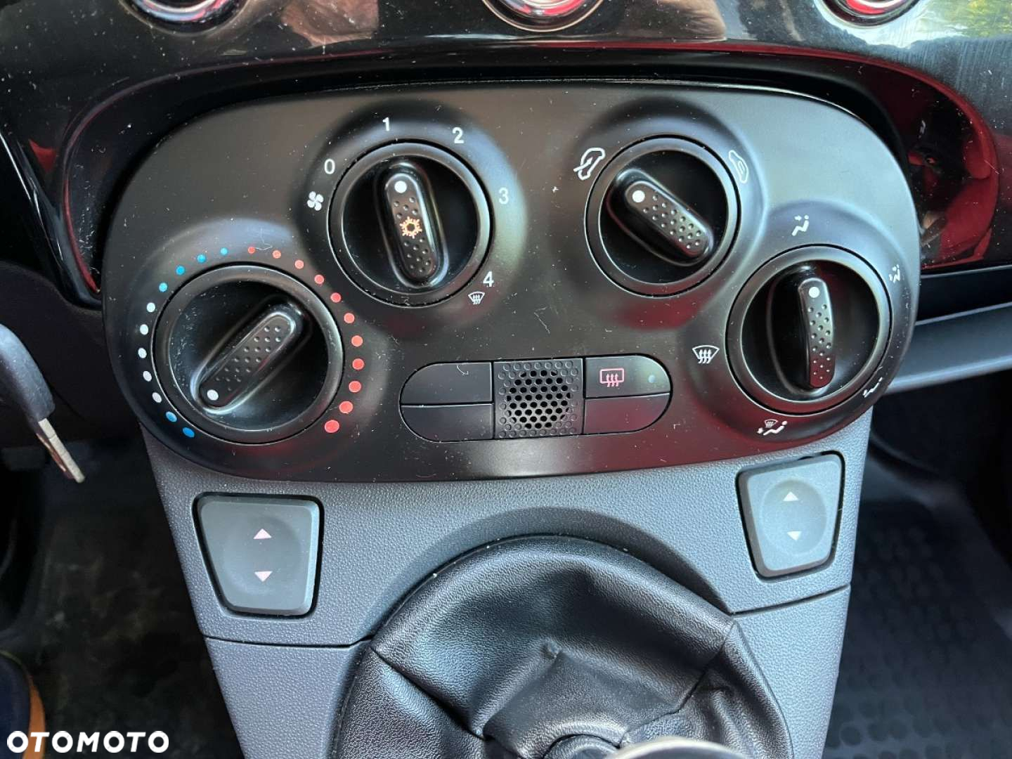Fiat 500 1.2 8V Lounge - 11