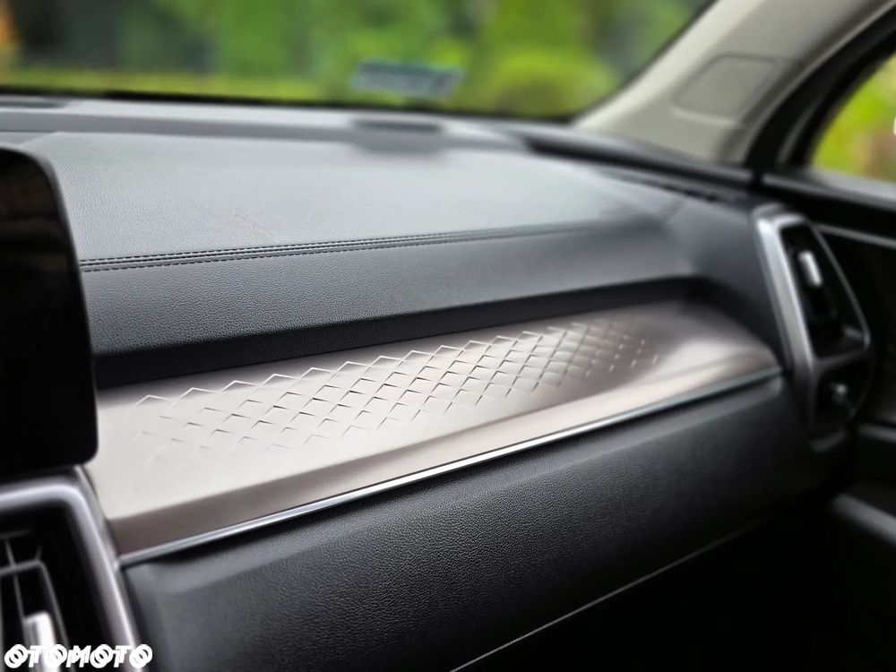 Kia Sorento 1.6 T-GDI HEV L 7os - 28