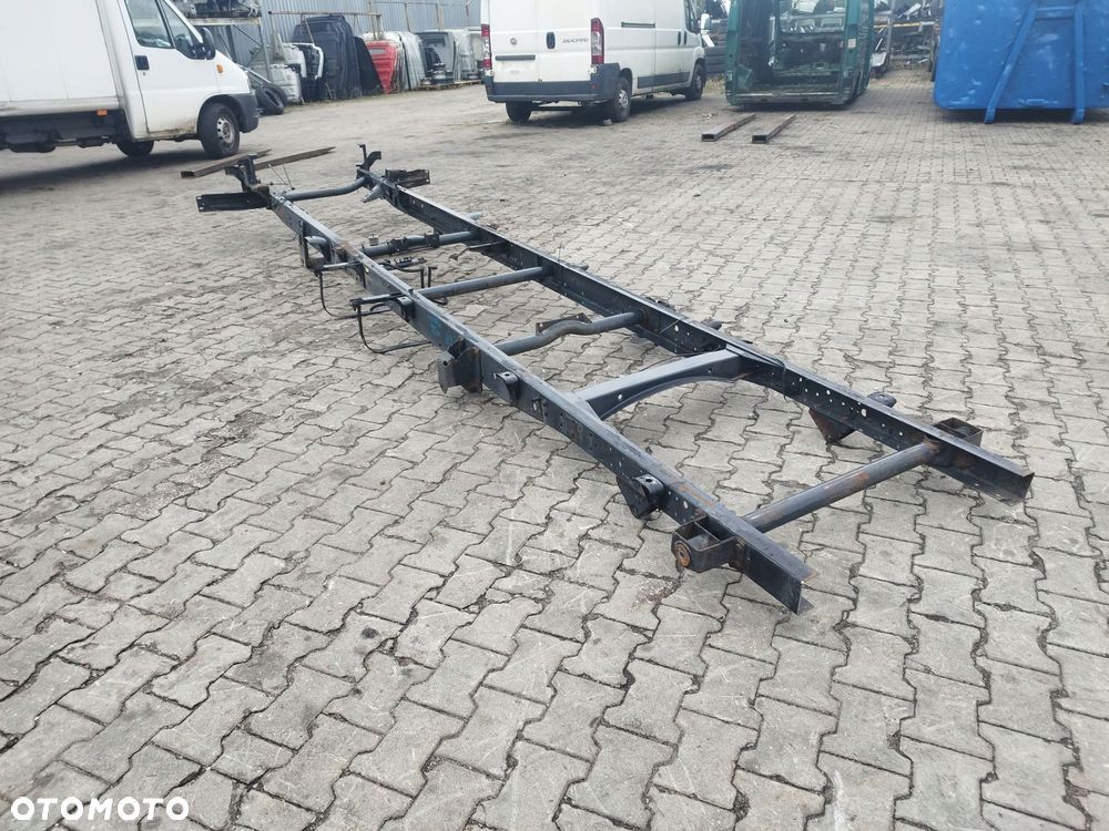 RAMA IVECO DAILY 2011-2014 35S POJ KOLO ROZSTAW OSI 385CM - 2
