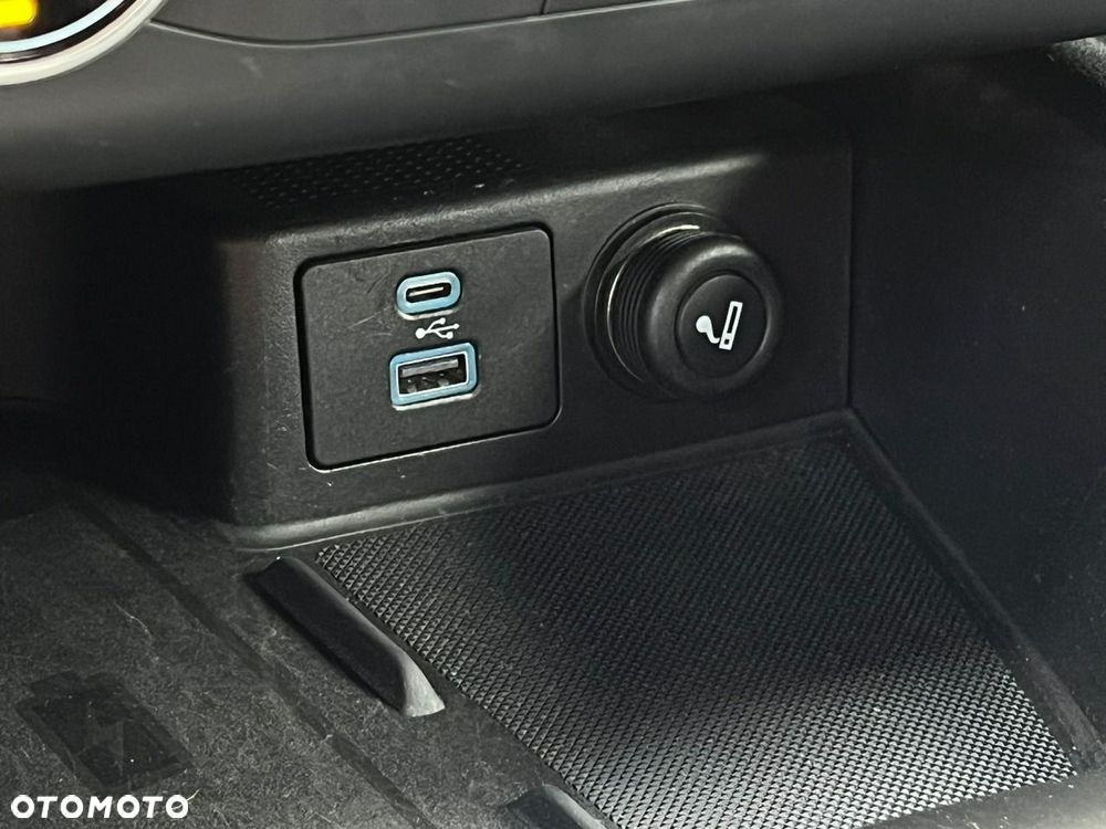 Ford Kuga 1.5 EcoBlue FWD ST-Line - 29