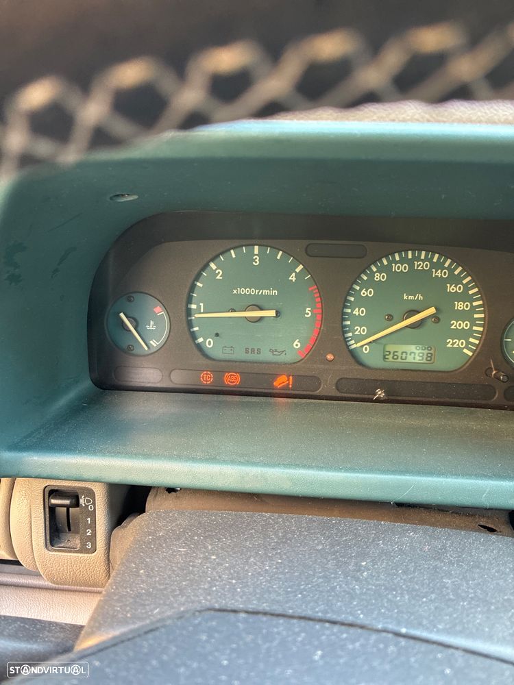Land Rover Freelander 2.0 di - 11