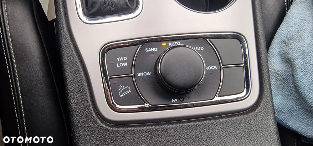 Jeep Grand Cherokee 3.6 V6 Pentastar 4WD Automatik Limited - 21