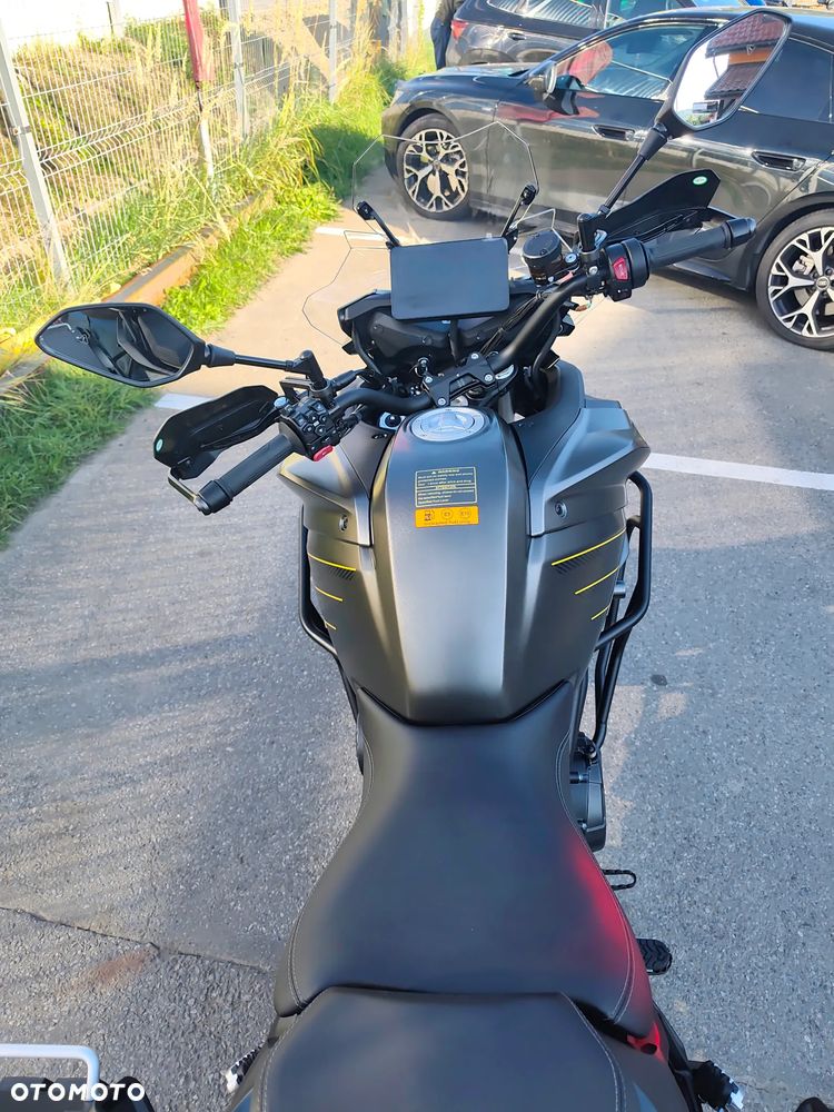 QJMOTOR SRT900S - 24