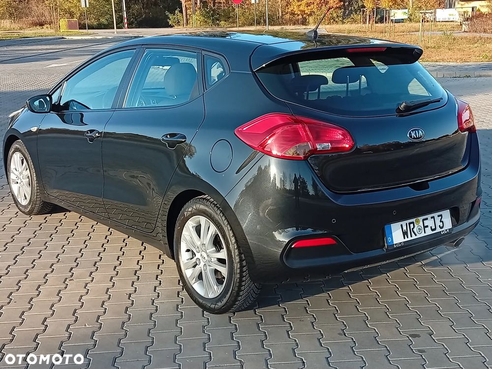 Kia Ceed - 15