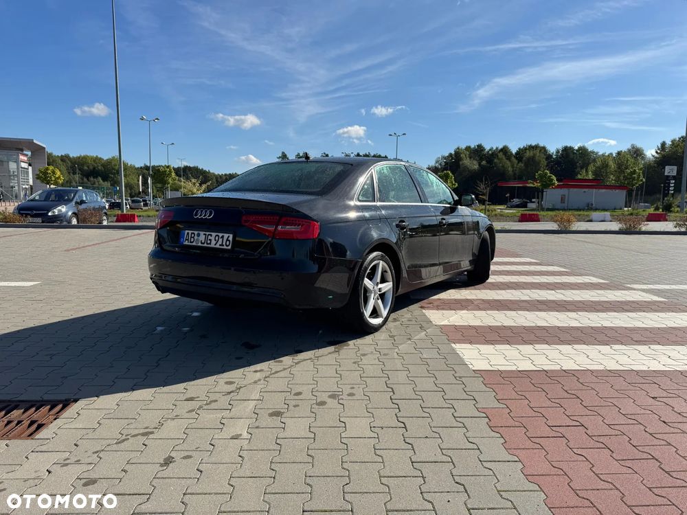 Audi A4 - 8
