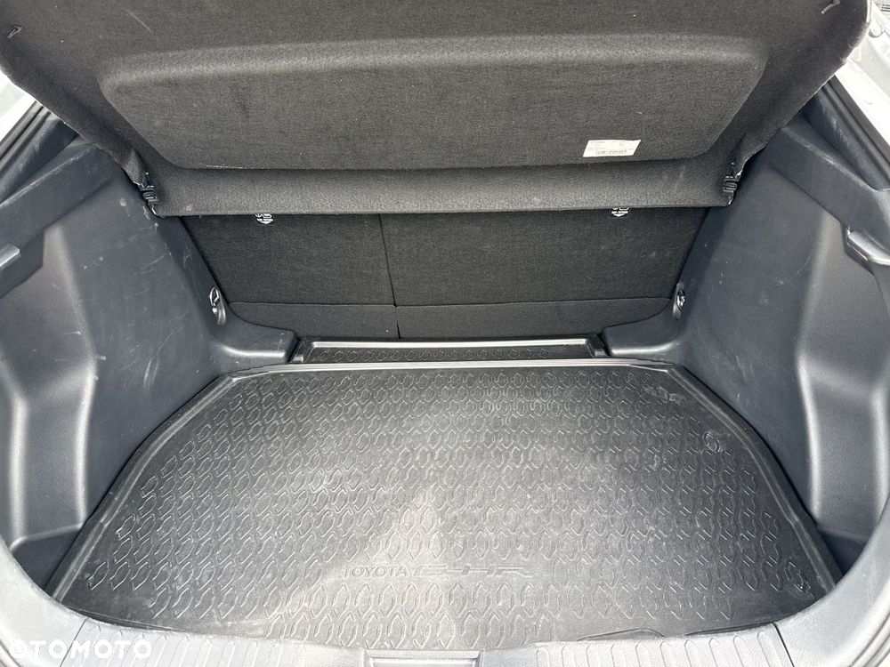 Toyota C-HR 1.8 Hybrid Style - 24