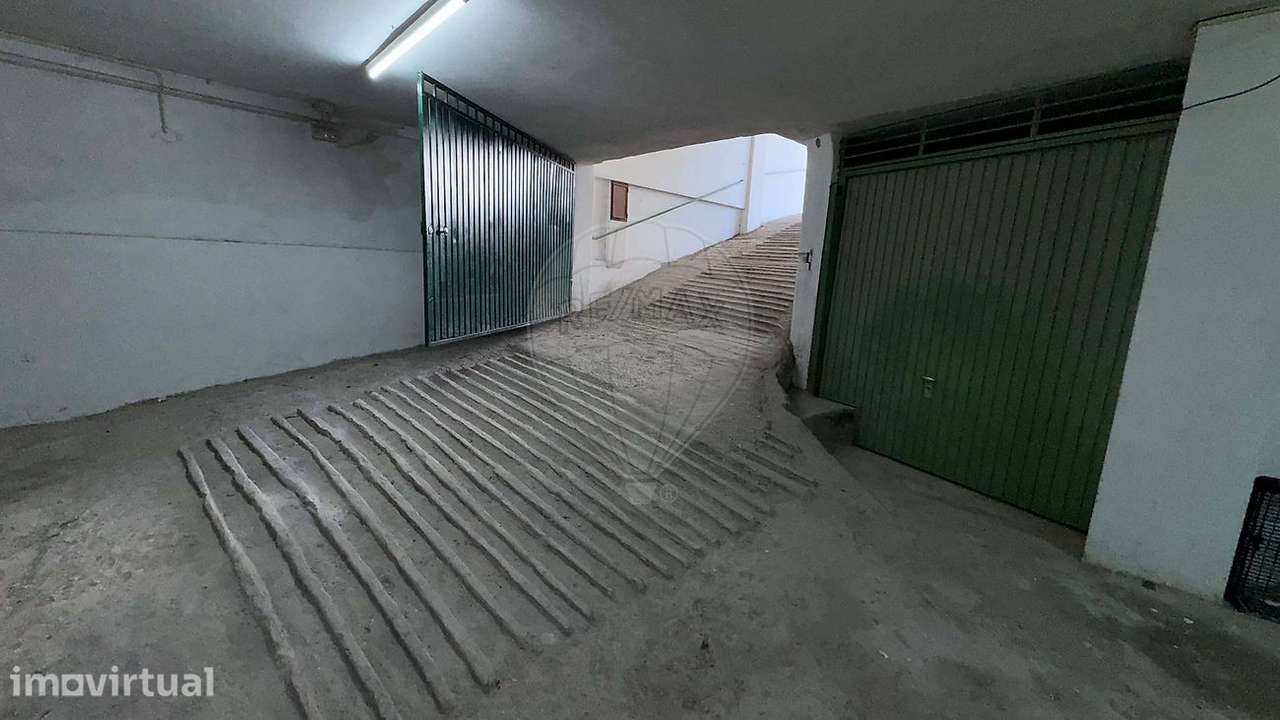 Garagem  para venda - Grande imagem: 3/15
