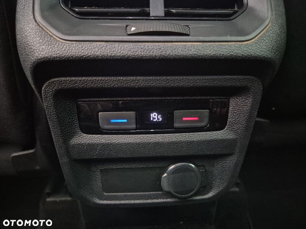 Volkswagen Tiguan 1.5 TSI EVO Elegance DSG - 29