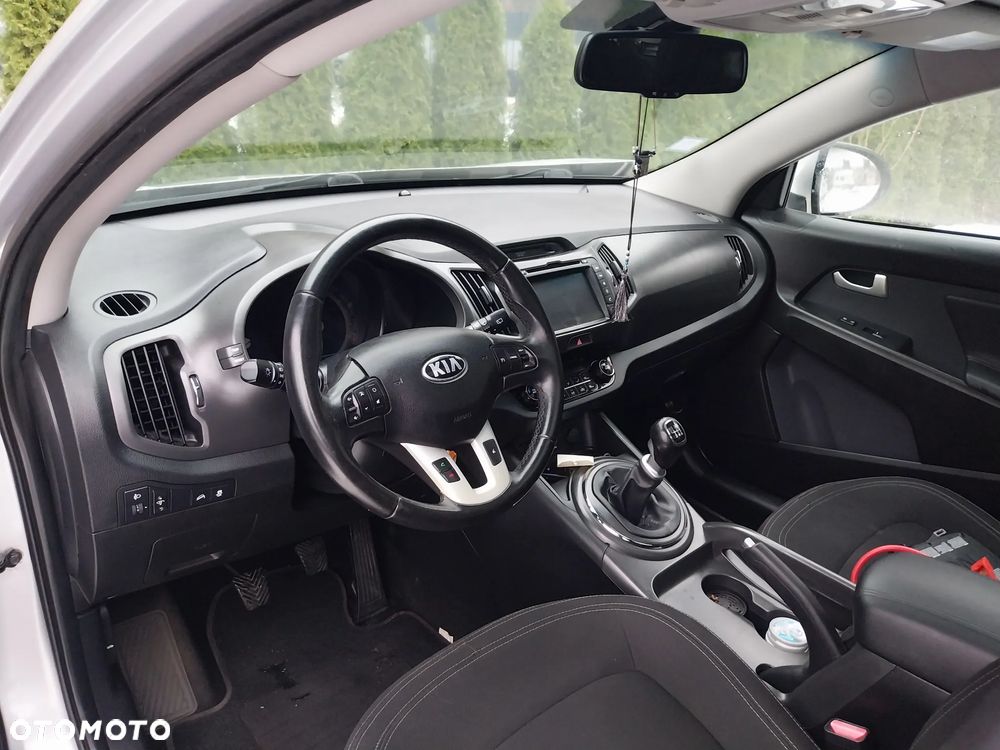 Kia Sportage 2,0 CRDI 2WD Vision - 13