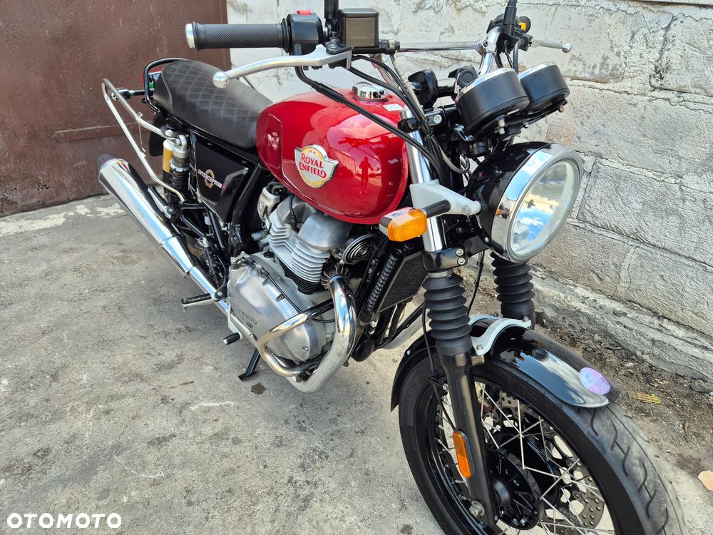 Royal Enfield Continental - 11