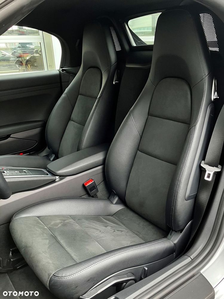 Porsche 718 Boxster - 11