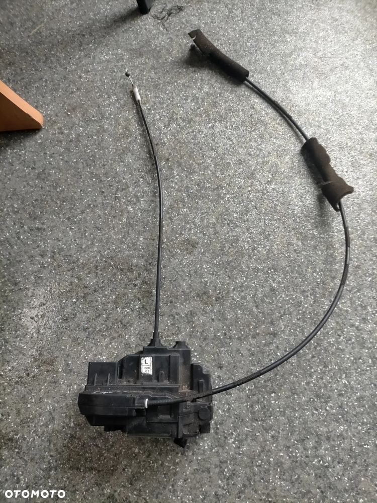 Renault koleos zamek lewy tył 6 PIN 16711C - 1