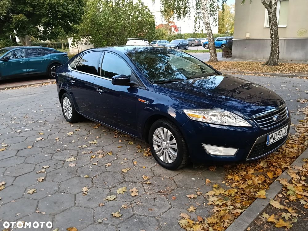 Ford Mondeo - 36