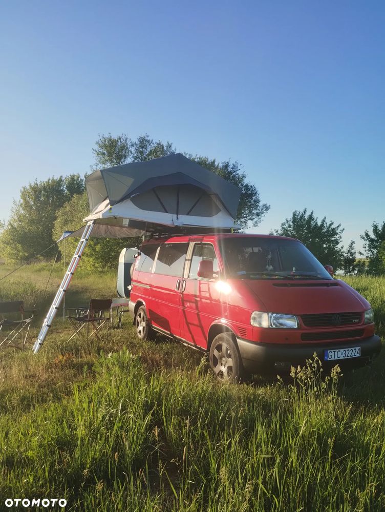 Volkswagen Multivan - 31