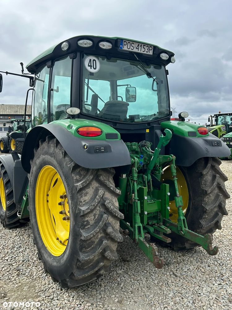 John Deere 6125R - 8