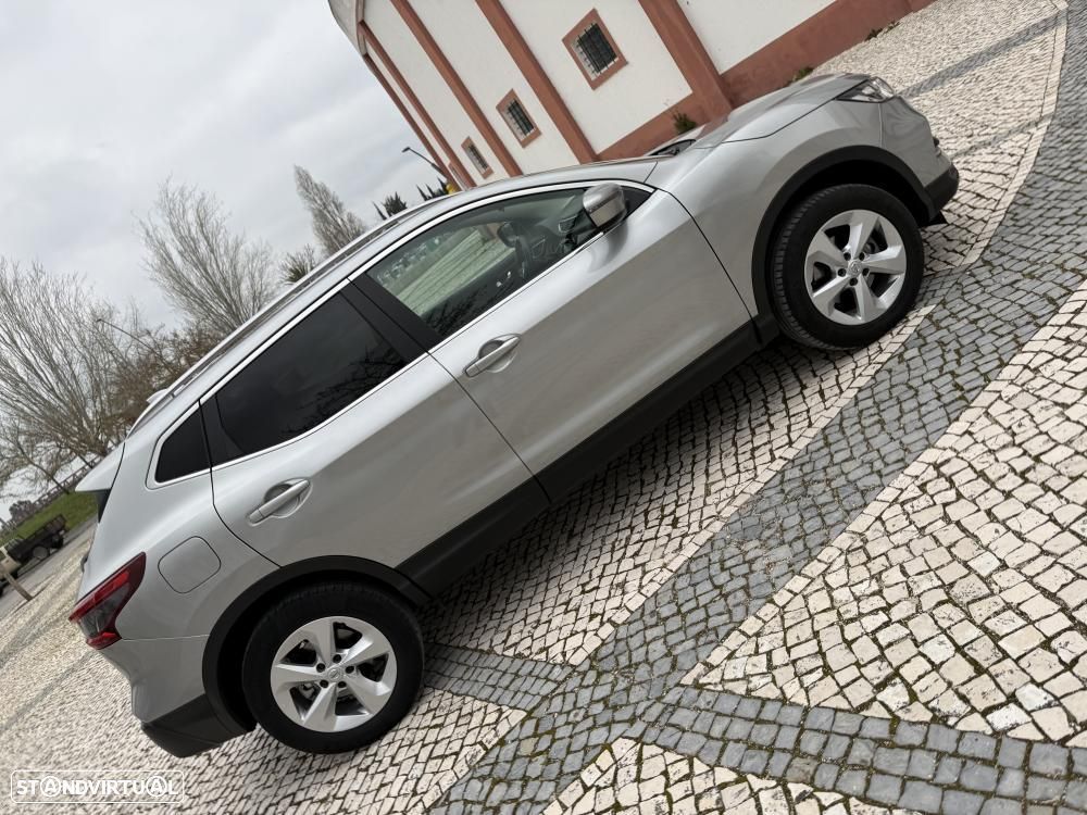 Nissan Qashqai 1.5 dCi N-Connecta Business - 11
