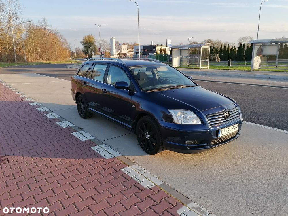Toyota Avensis 1.8 VVT-i Combi - 7