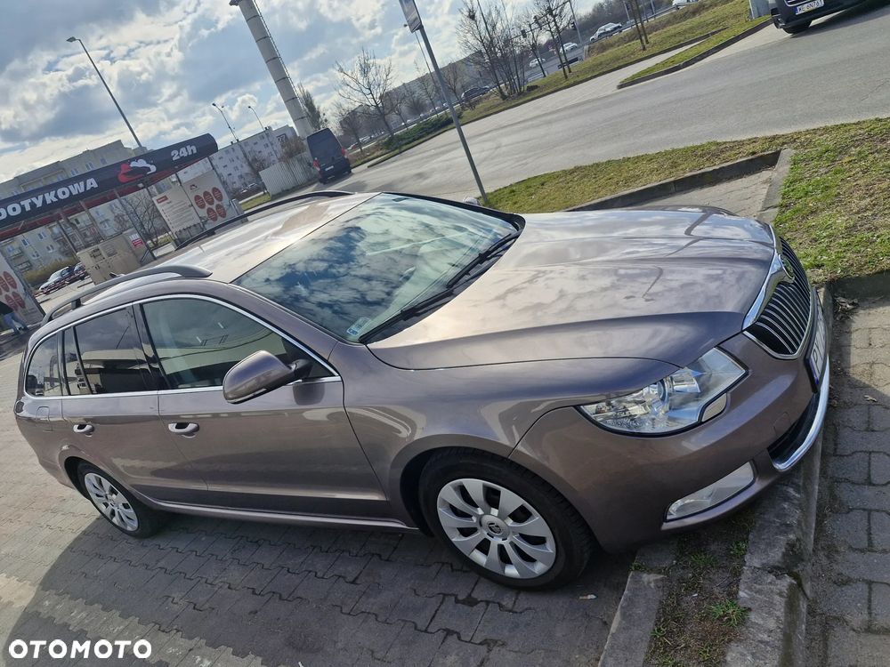Skoda Superb 1.6 TDI GreenLine - 1