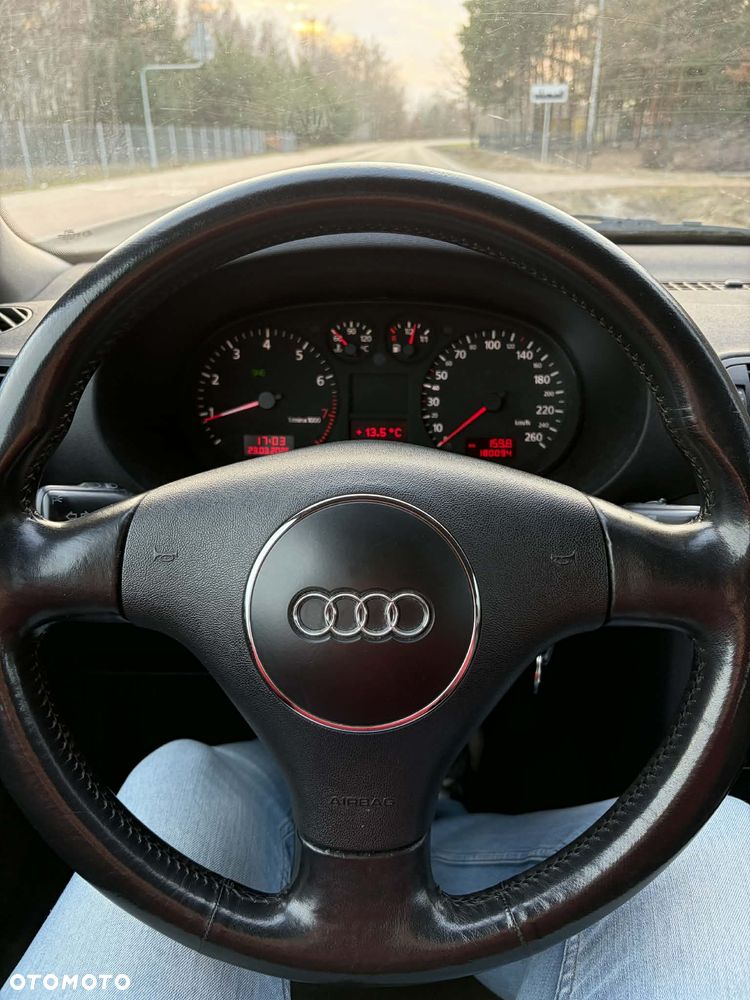 Audi A3 3-drzwiowe - 8