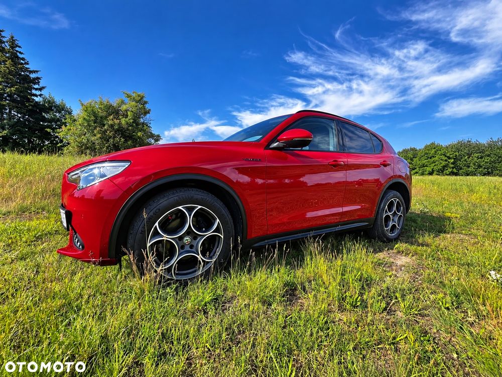 Alfa Romeo Stelvio - 6