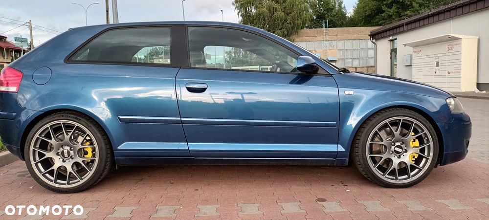Audi A3 3-drzwiowe 3.2 quattro (DSG) S tronic Ambition - 9