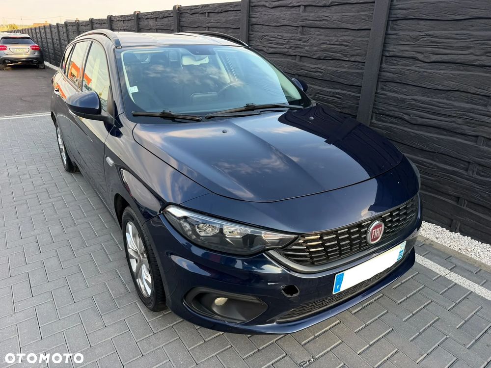 Fiat Tipo 1.6 MultiJet Lounge - 4