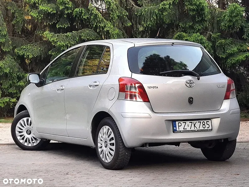 Toyota Yaris 1.0 Life - 39