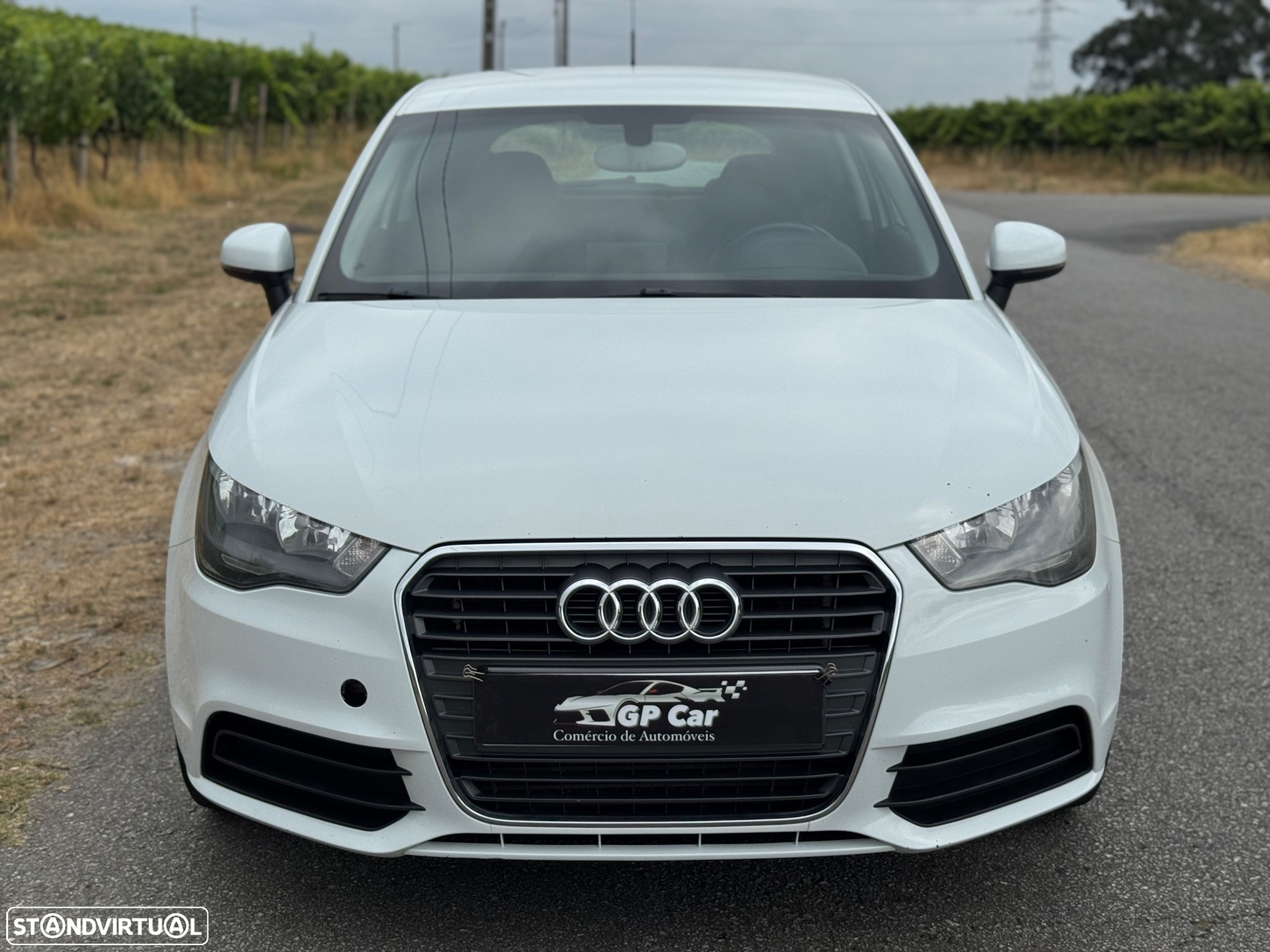 Audi A1 1.6 TDI Admired S-Tronic - 3