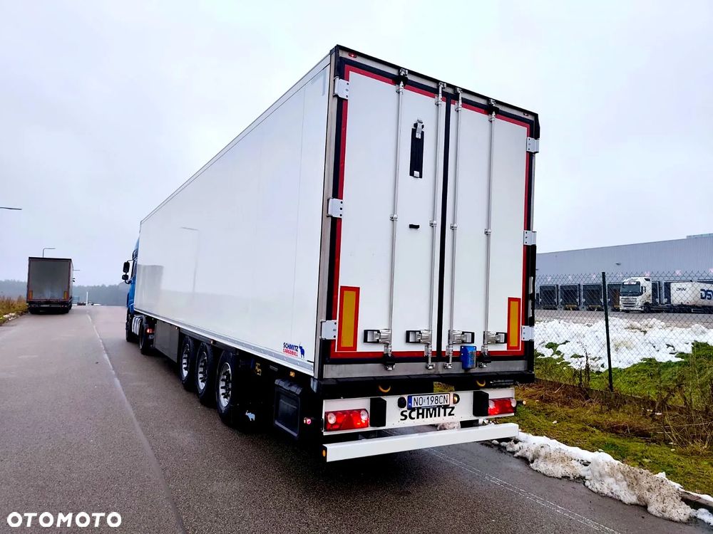 Schmitz Cargobull SKO 24 - 14