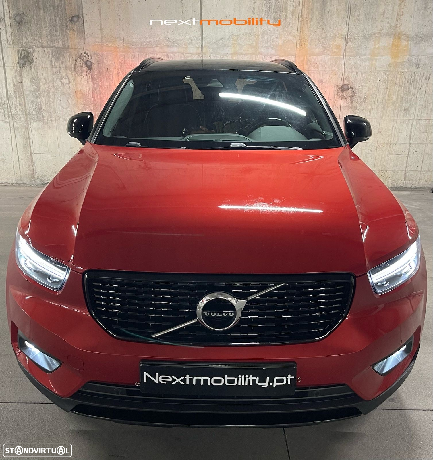 Volvo XC 40 2.0 D3 R-Design - 2