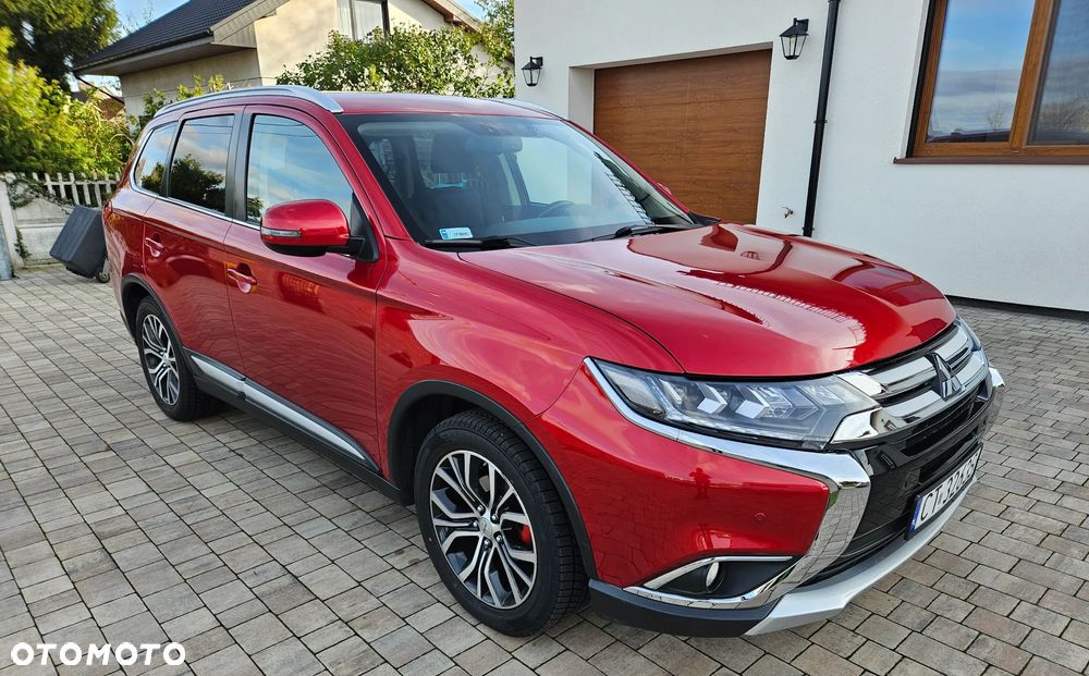 Mitsubishi Outlander 2.0 Intense Comfort 4WD CVT - 28