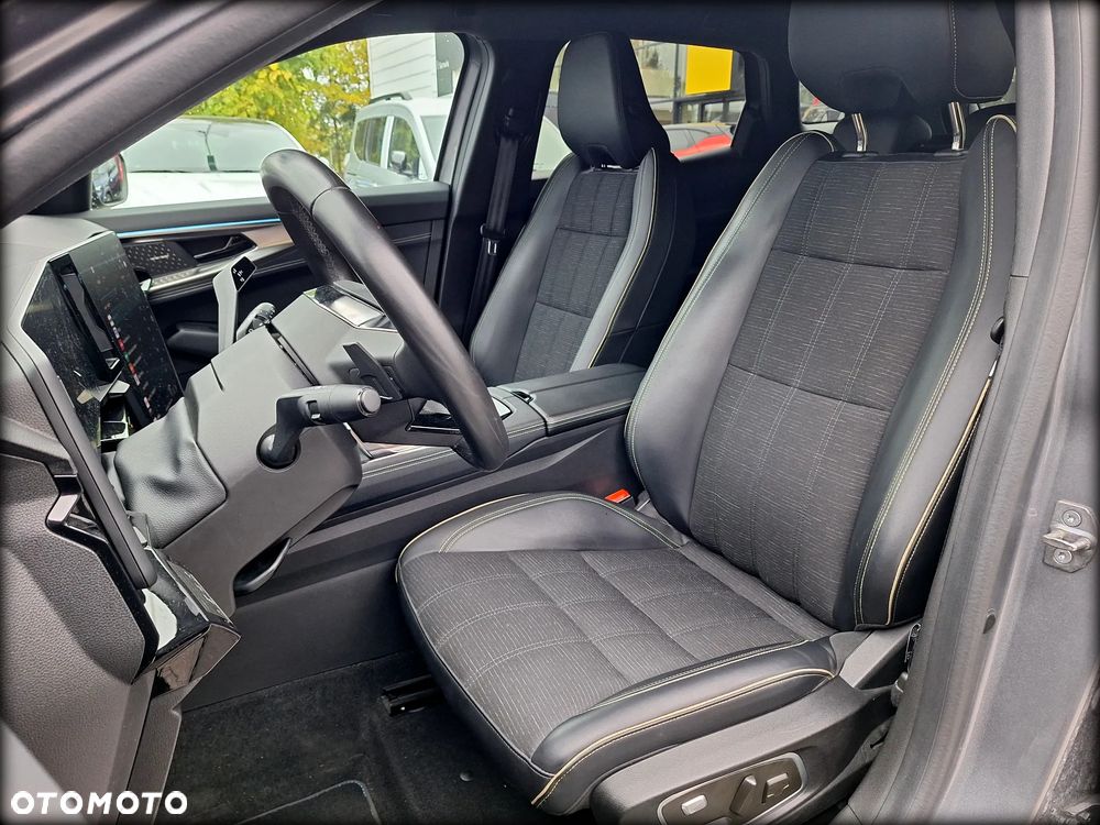 Renault Austral 1.3 TCe mHEV Iconic - 12