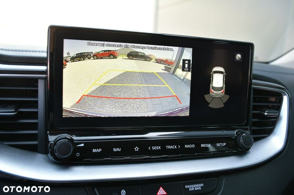 Kia XCeed 1.6 CRDi mHEV XL - 22