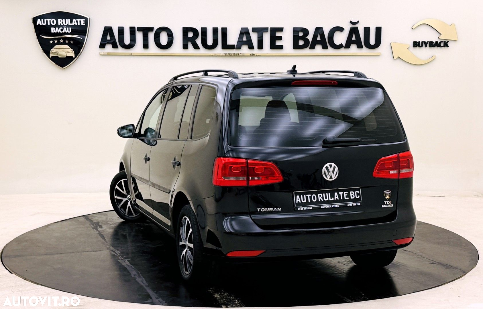 Volkswagen Touran - 7
