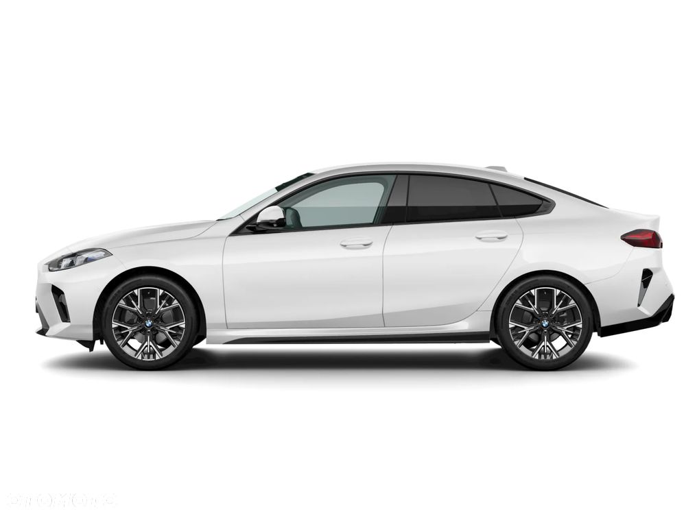 BMW Seria 2 220i mHEV - 4