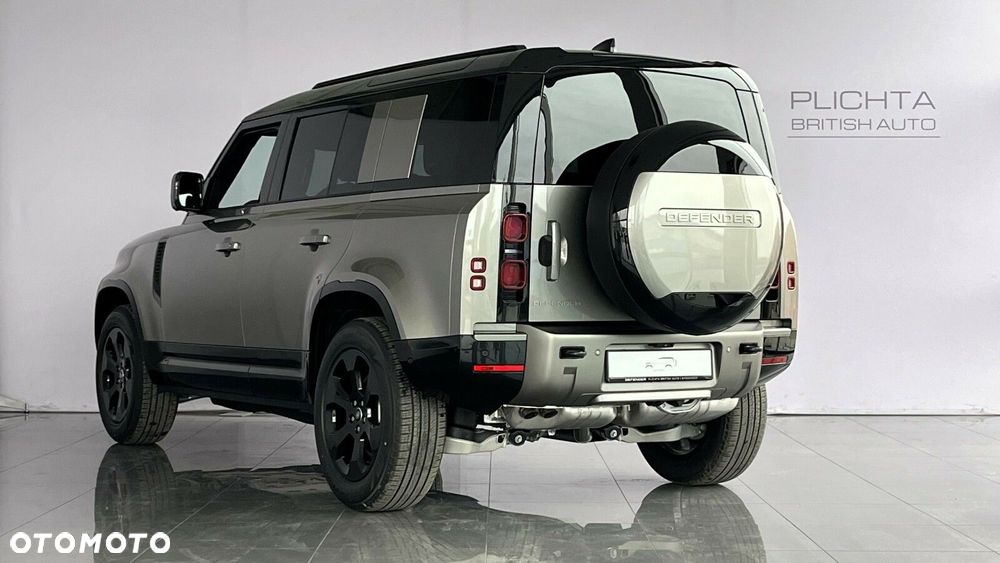 Land Rover Defender - 7