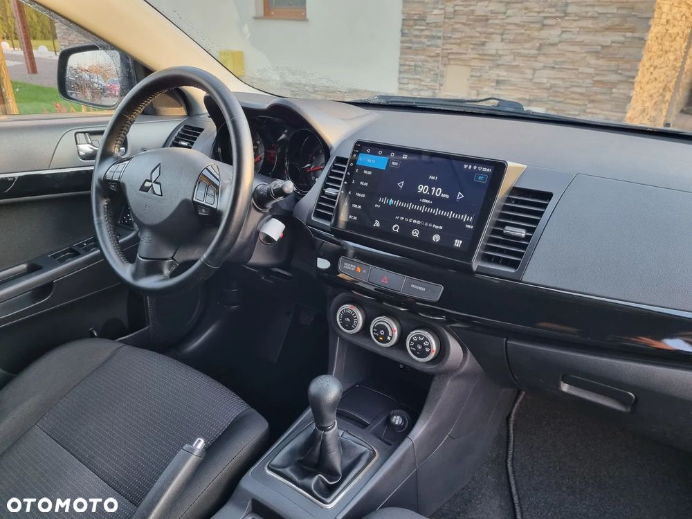 Mitsubishi Lancer - 7